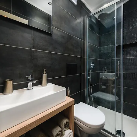 Apartman Urban Black *